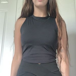 WORK OUT TOP WILL BE WASHED BEFORE SENT